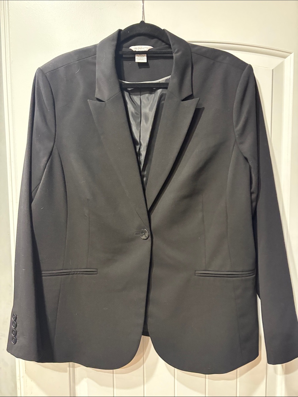 Liz Claiborne Black Single-Button Tailored Blazer